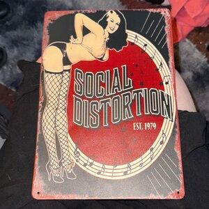 Social Distortion est 1979 Girl in Fishnets Metal Sign!!